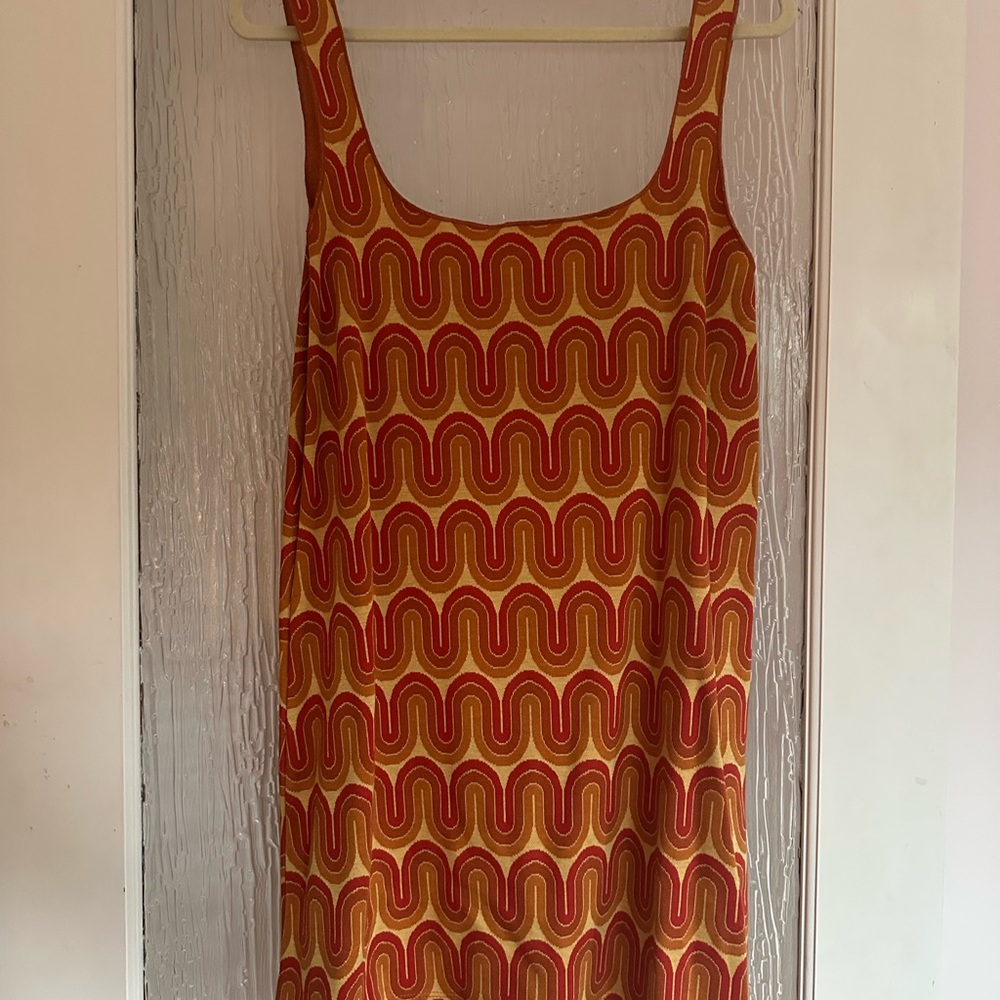 Retro Wave Pattern Dress